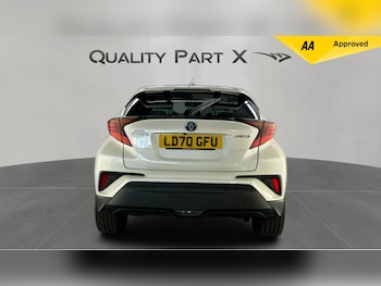 Used Toyota C-HR 2020 for sale - 75708526: Photo