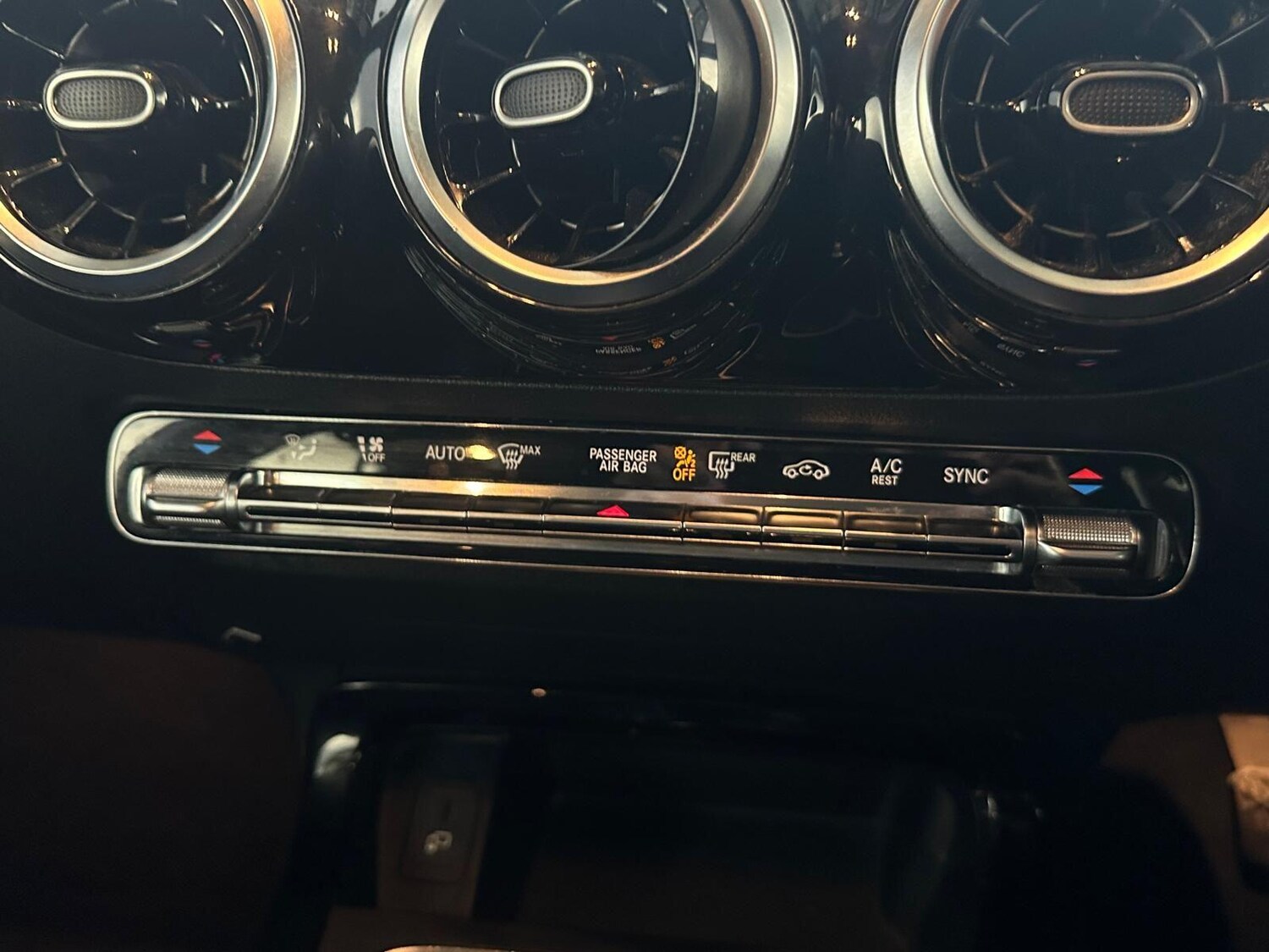 Used Mercedes-Benz B Class 2020 for sale - 76071664: Photo 24