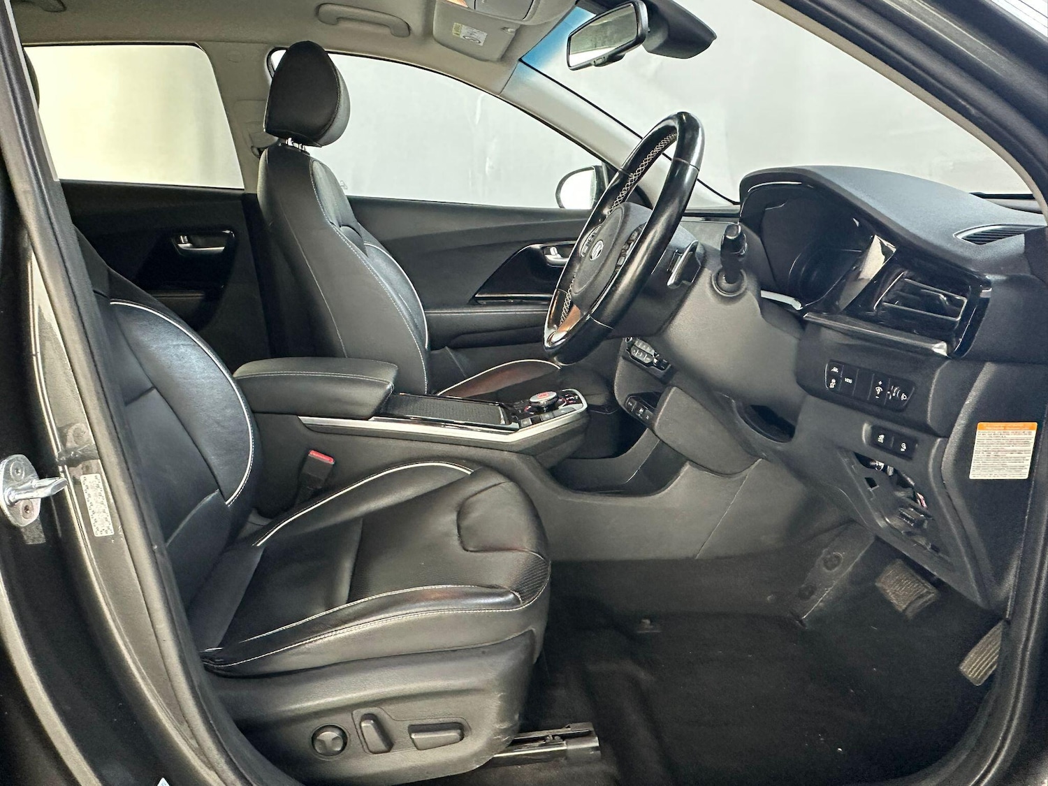 Used Kia Niro 2020 for sale - 76215696: Photo 11