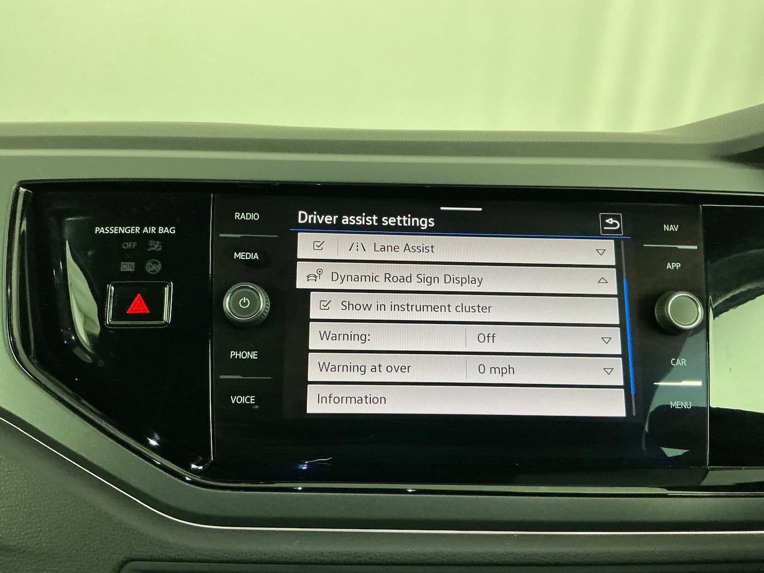 Used Volkswagen Polo 2023 for sale - 76549229: Photo 41