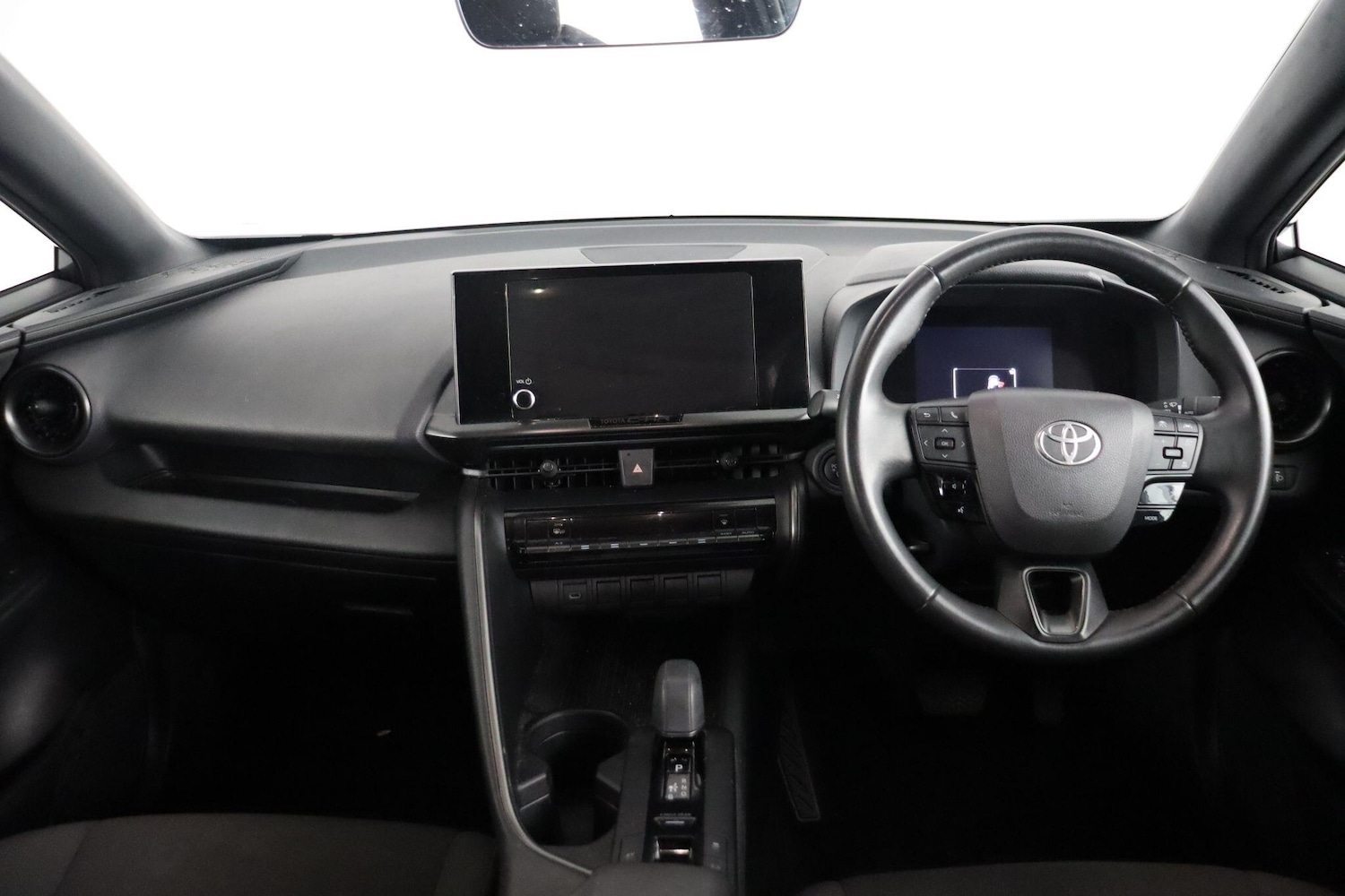 Used Toyota C-HR 2024 for sale - 77131837: Photo 10