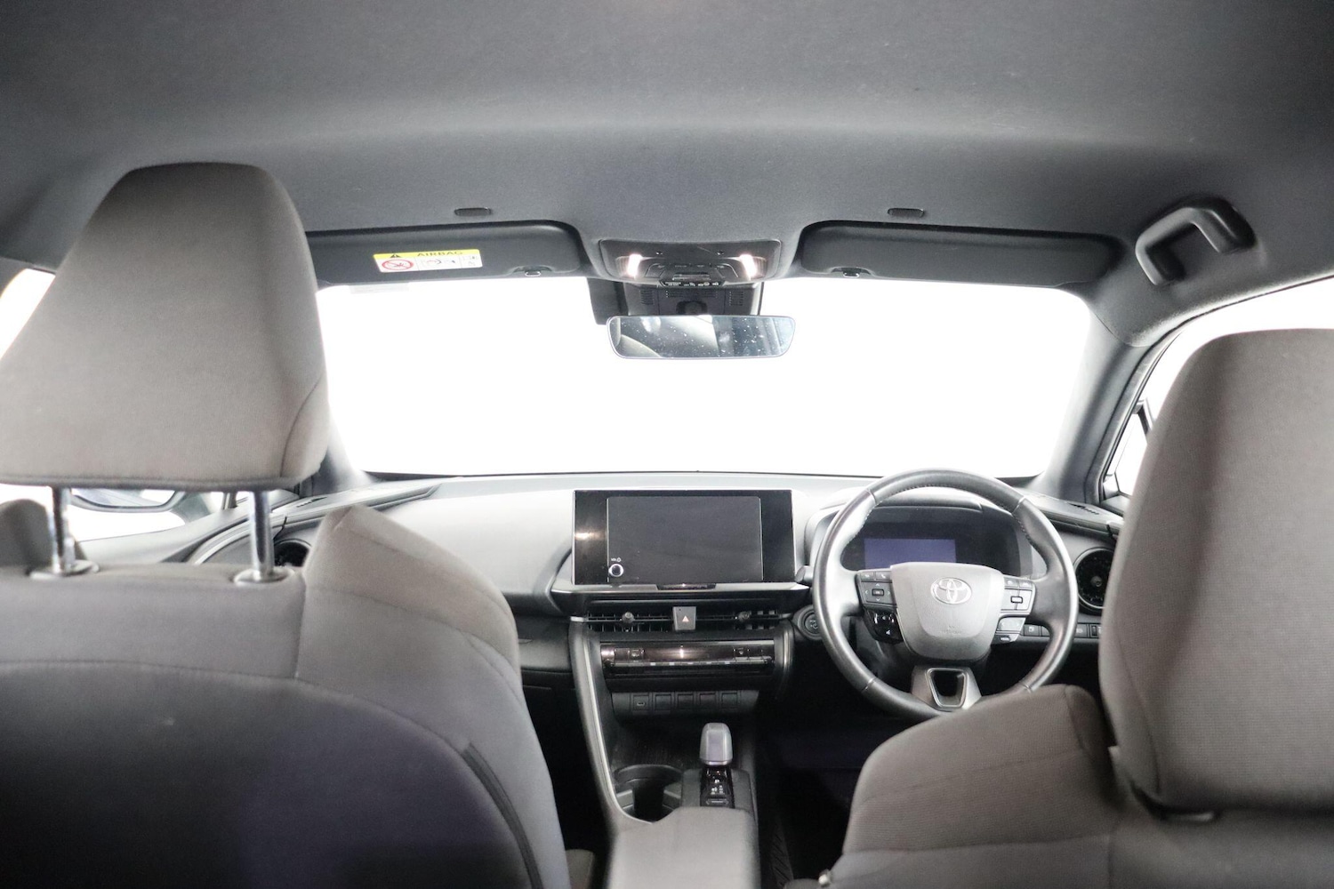 Used Toyota C-HR 2024 for sale - 77131837: Photo 11