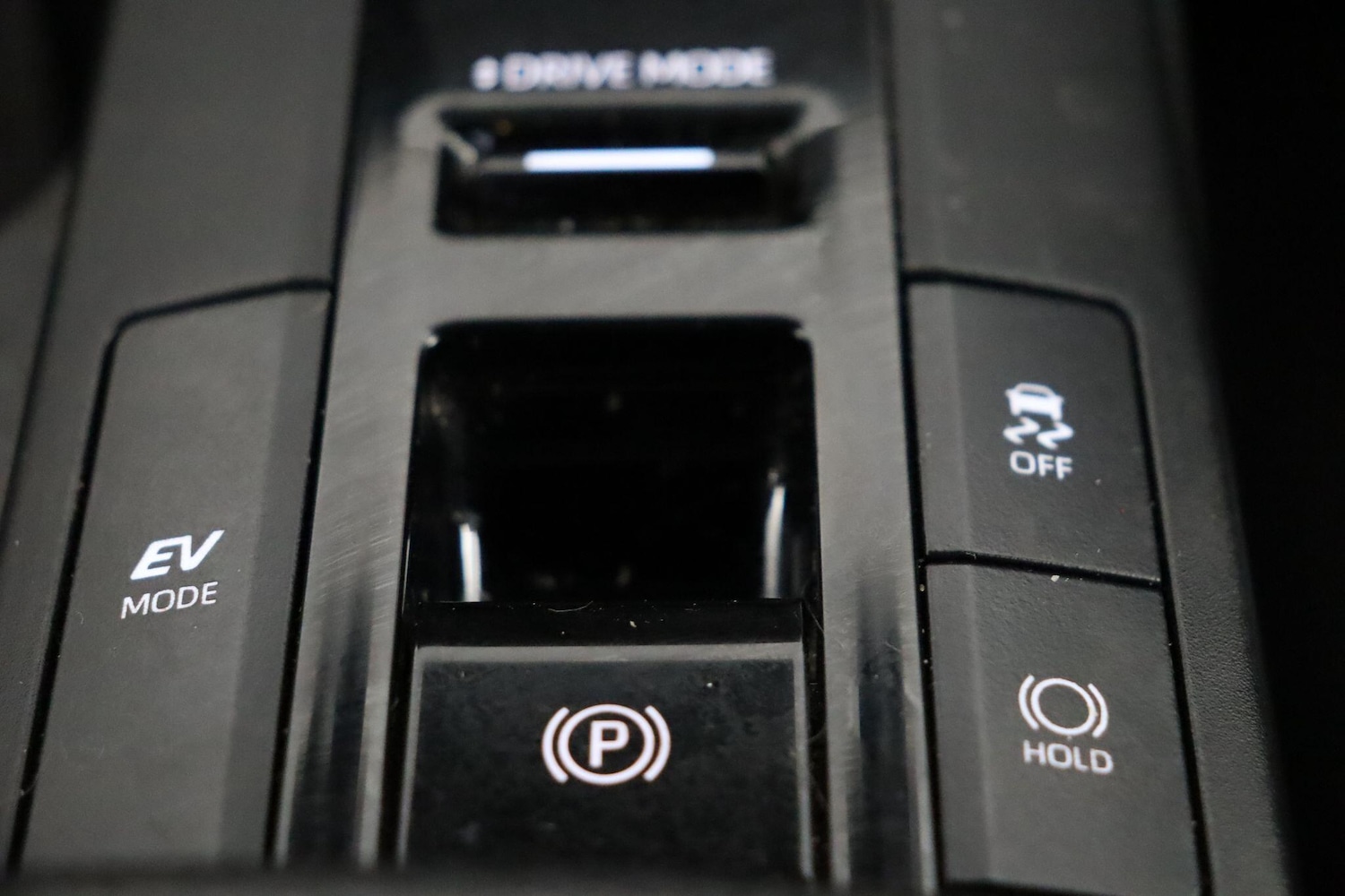 Used Toyota C-HR 2024 for sale - 77131837: Photo 20