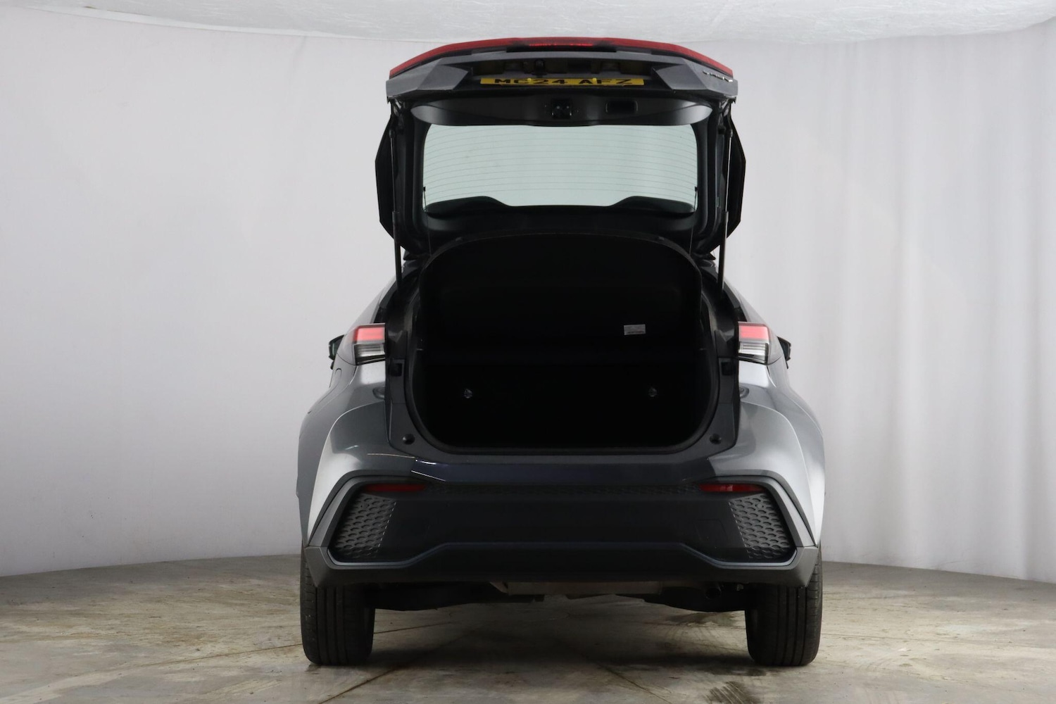 Used Toyota C-HR 2024 for sale - 77131837: Photo 26