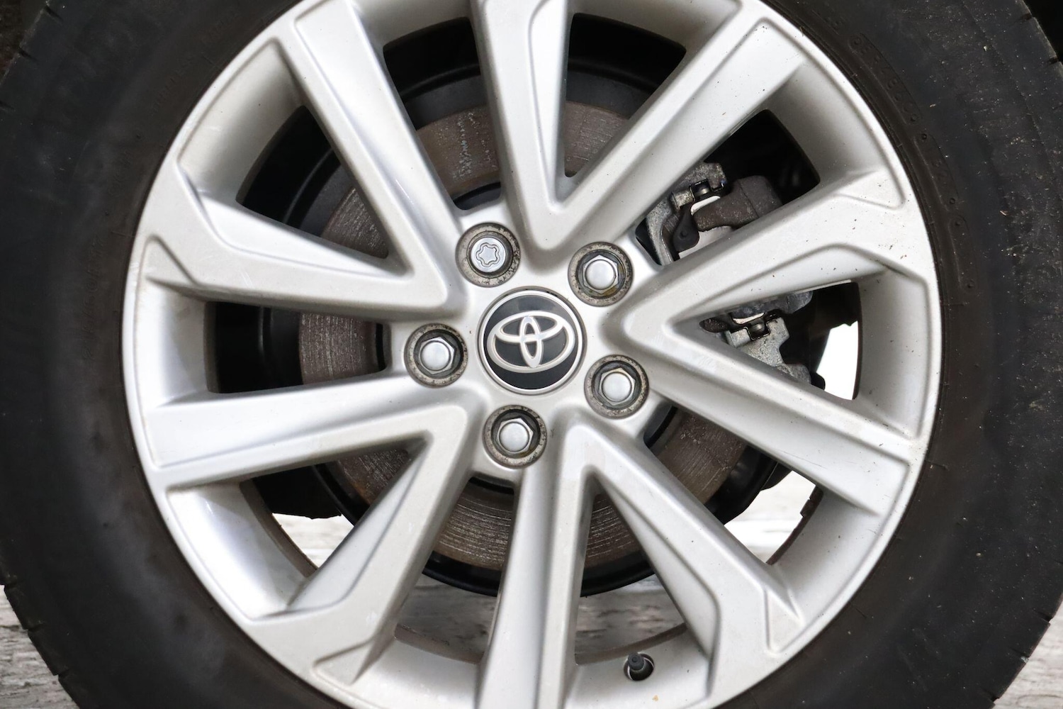 Used Toyota C-HR 2024 for sale - 77131837: Photo 27