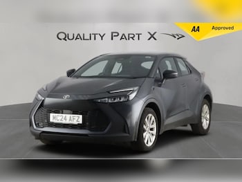Used Toyota C-HR 2024 for sale - 77131837: Photo