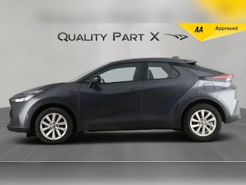 Used Toyota C-HR 2024 for sale - 77131837: Photo