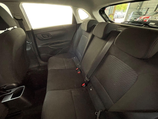 Used Hyundai i20 2022 for sale - 76000757: Photo 17