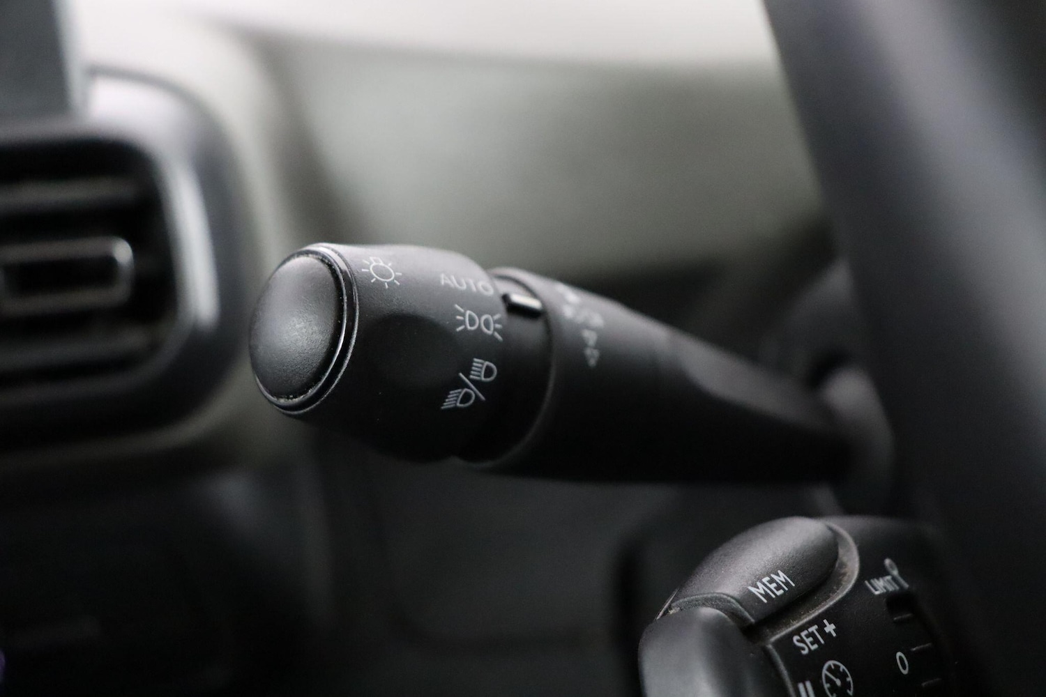 Used Peugeot Rifter 2020 for sale - 78072883: Photo 20