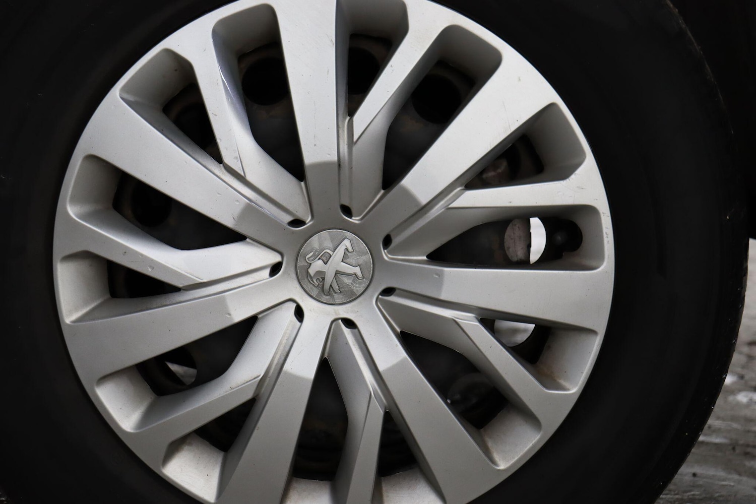 Used Peugeot Rifter 2020 for sale - 78072883: Photo 27