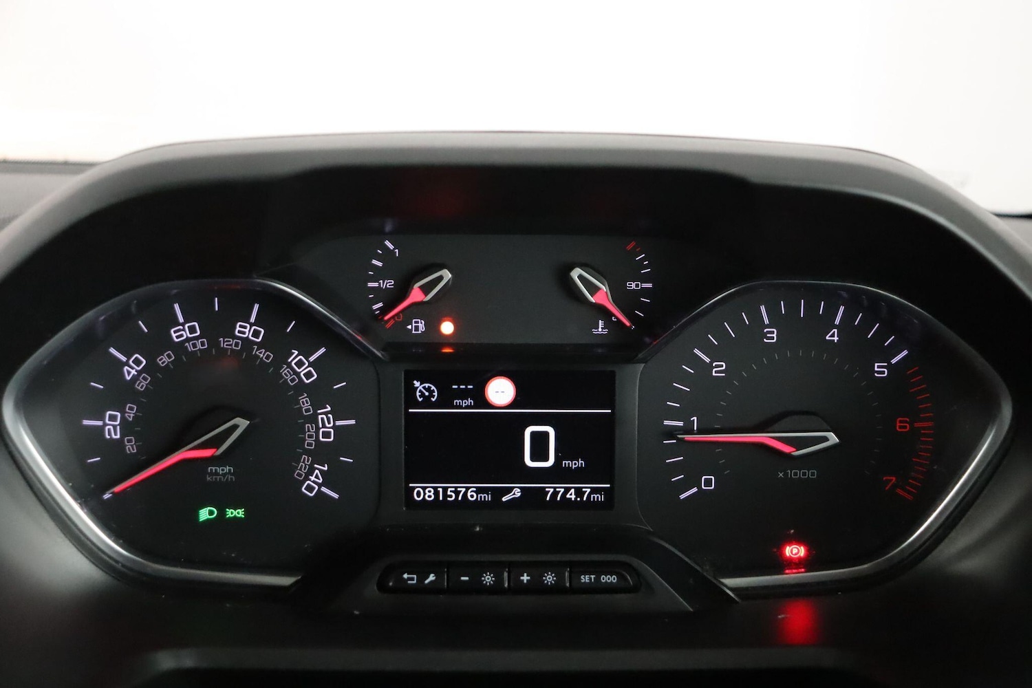 Used Peugeot Rifter 2020 for sale - 78072883: Photo 29