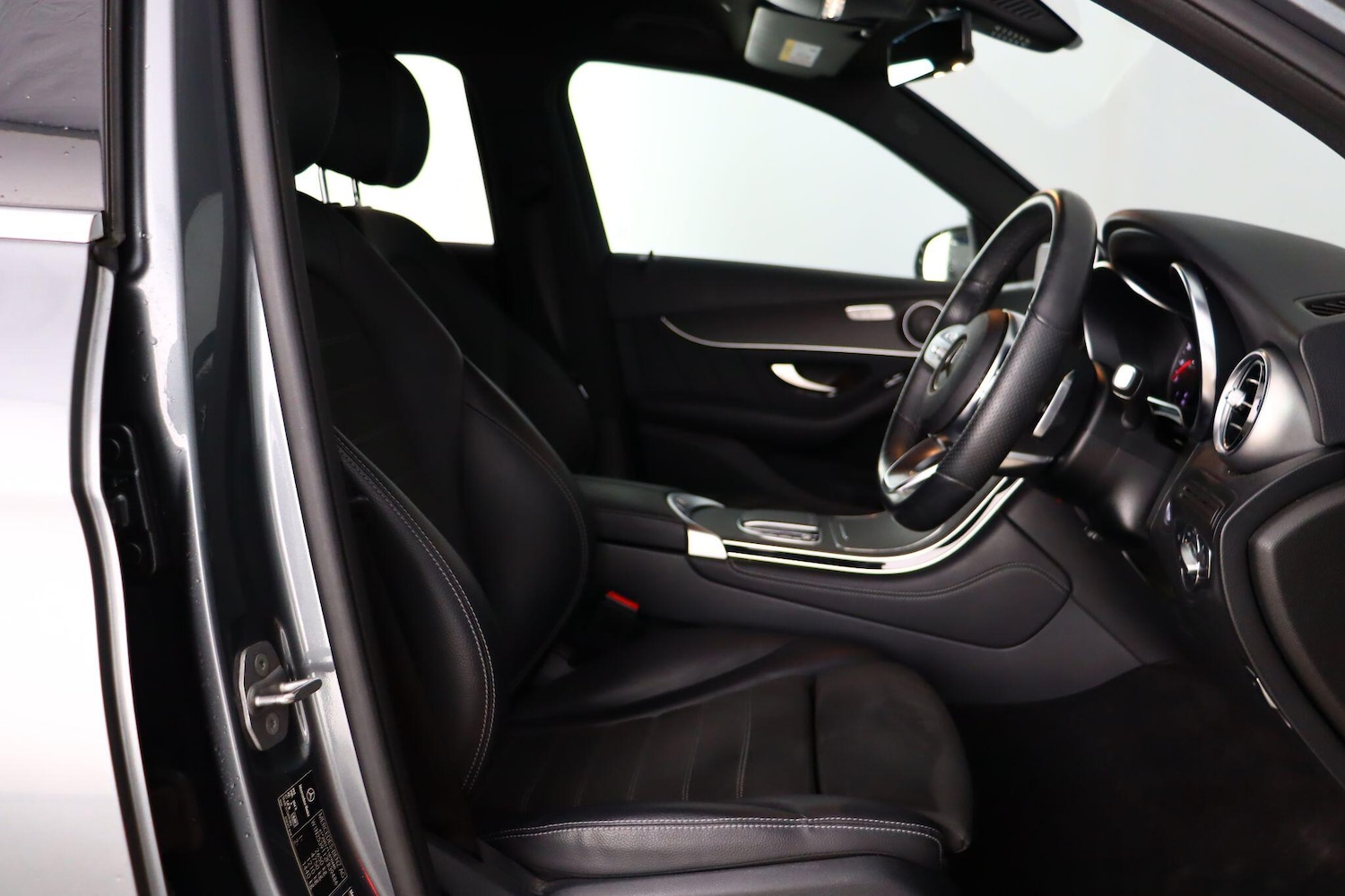 Used Mercedes-Benz GLC 2020 for sale - 77203352: Photo 12