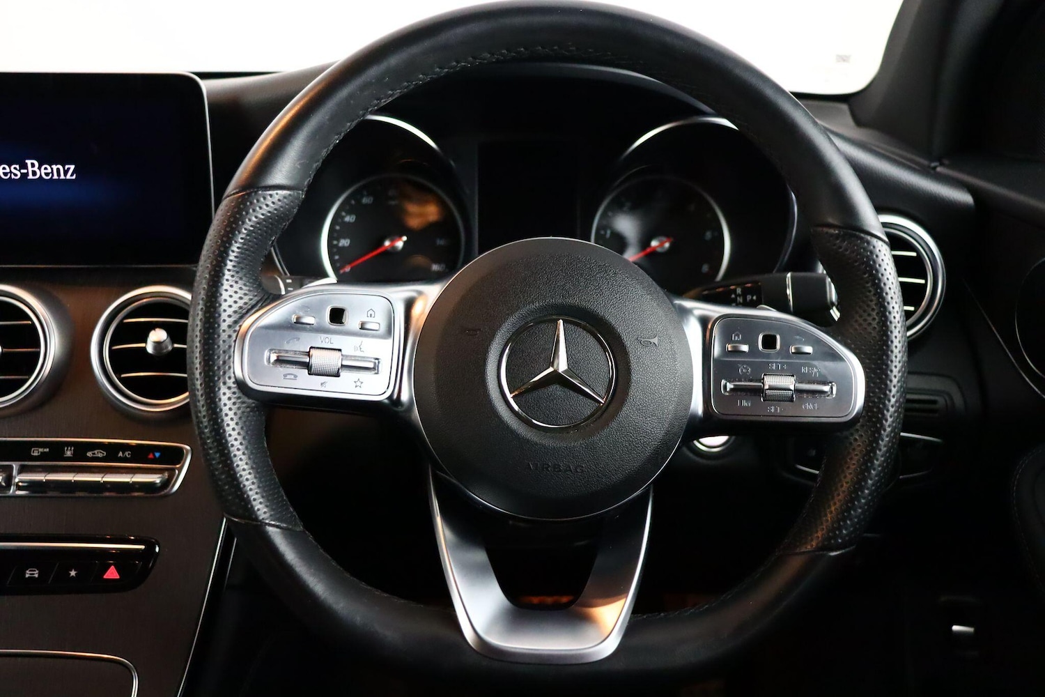 Used Mercedes-Benz GLC 2020 for sale - 77203352: Photo 8