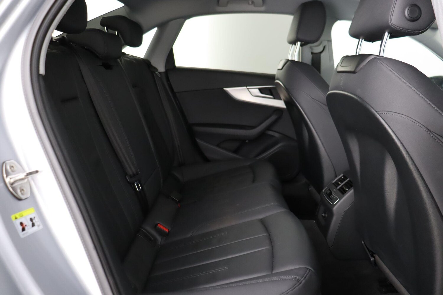 Used Audi A4 2021 for sale - 77410910: Photo 11