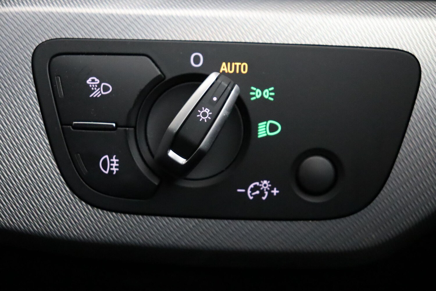 Used Audi A4 2021 for sale - 77410910: Photo 18