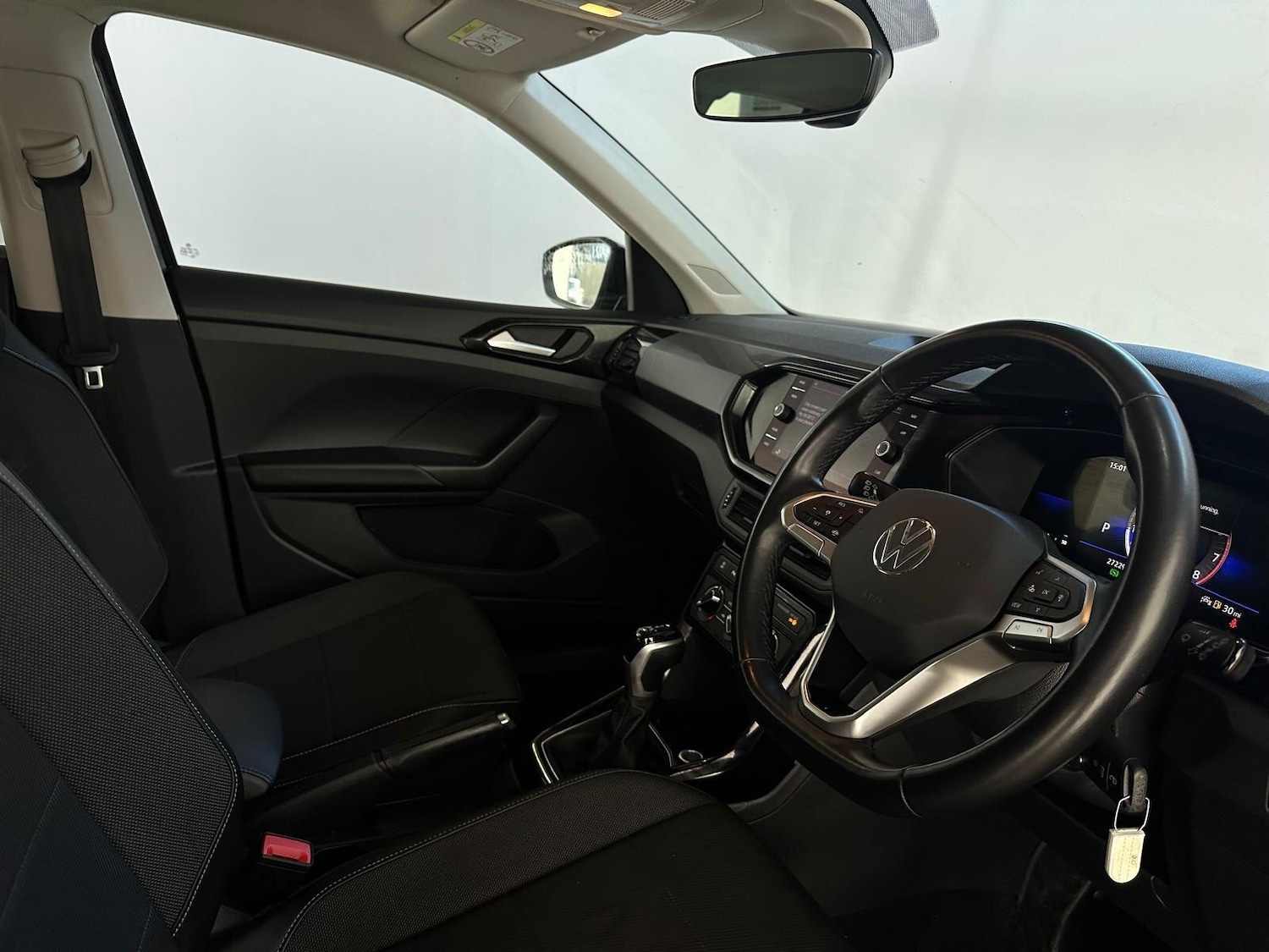 Used Volkswagen T-Cross 2023 for sale - 75578222: Photo 10