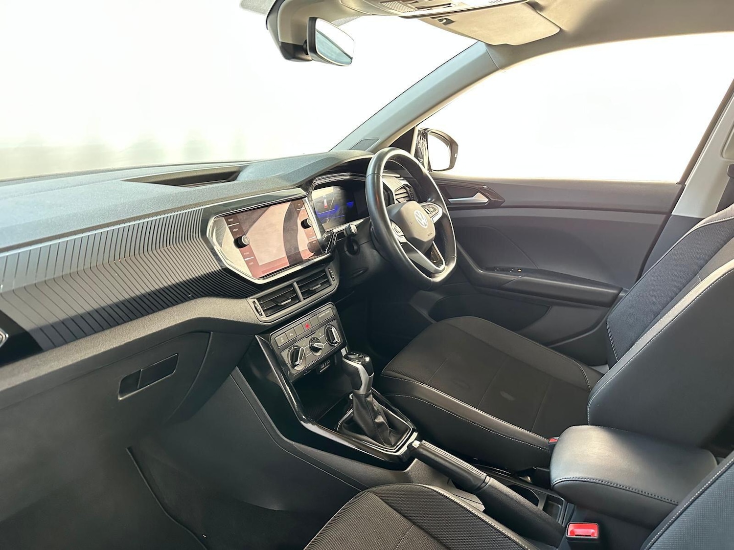 Used Volkswagen T-Cross 2023 for sale - 75578222: Photo 9