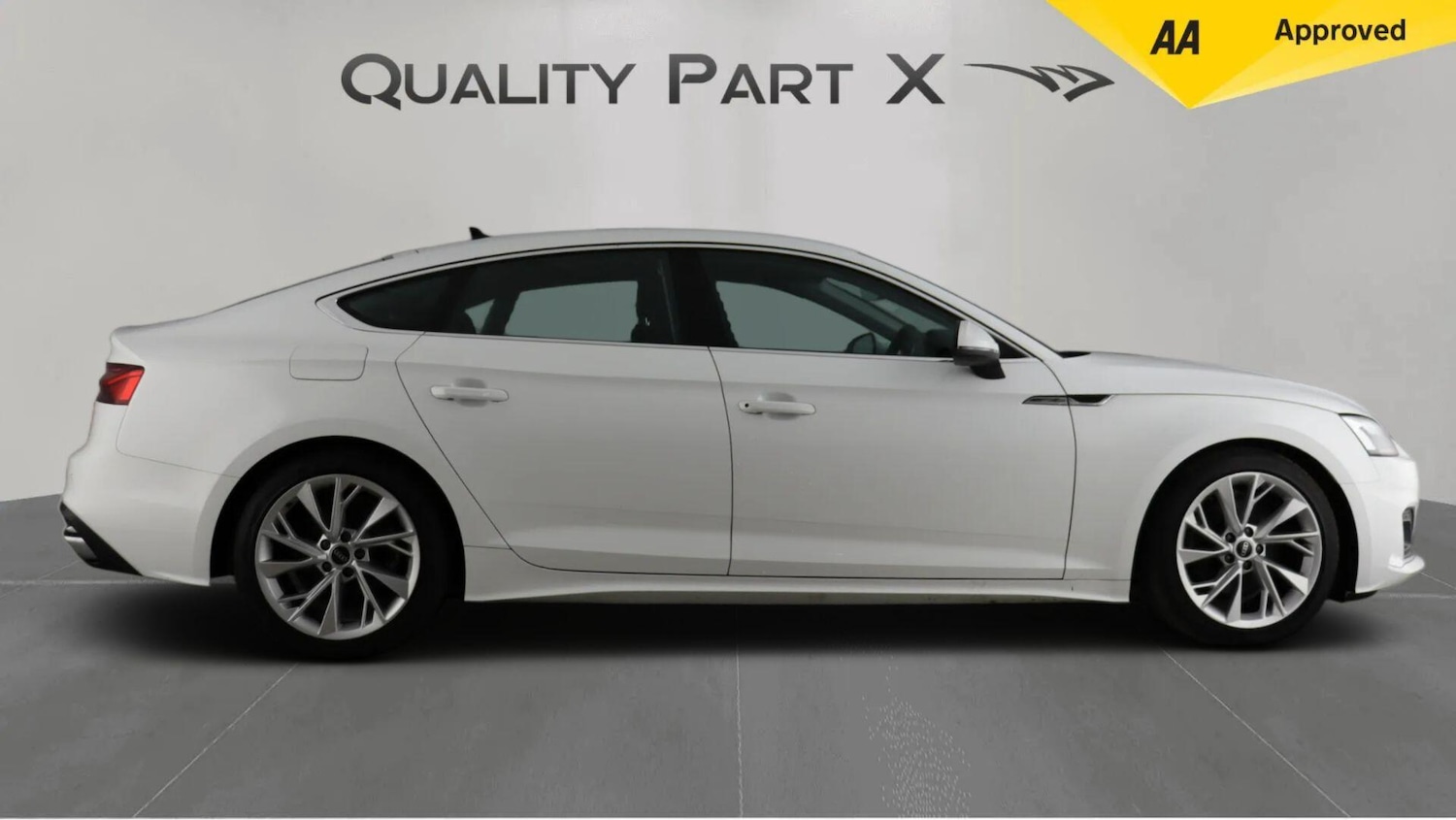 Used Audi A5 2022 for sale - 76613235: Photo 2