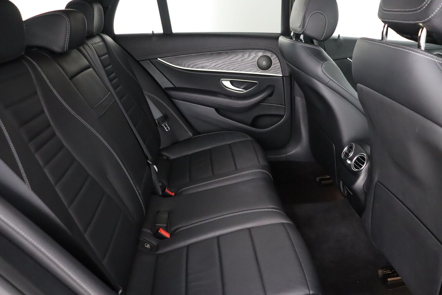 Used Mercedes-Benz E Class 2020 for sale - 78007405: Photo 12