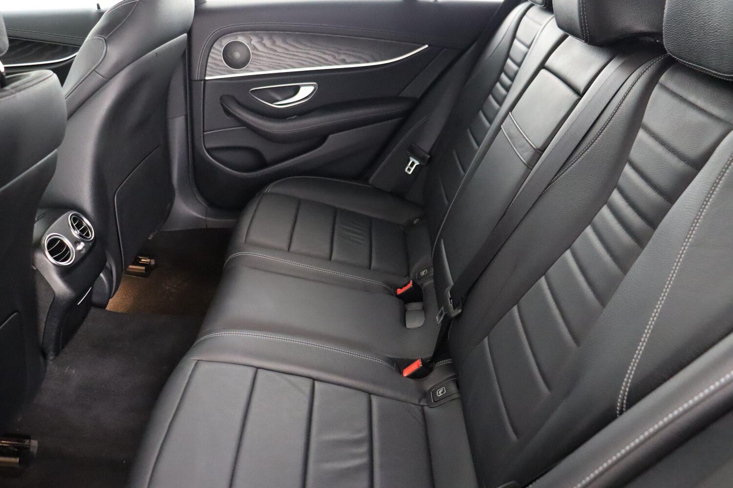 Used Mercedes-Benz E Class 2020 for sale - 78007405: Photo 14