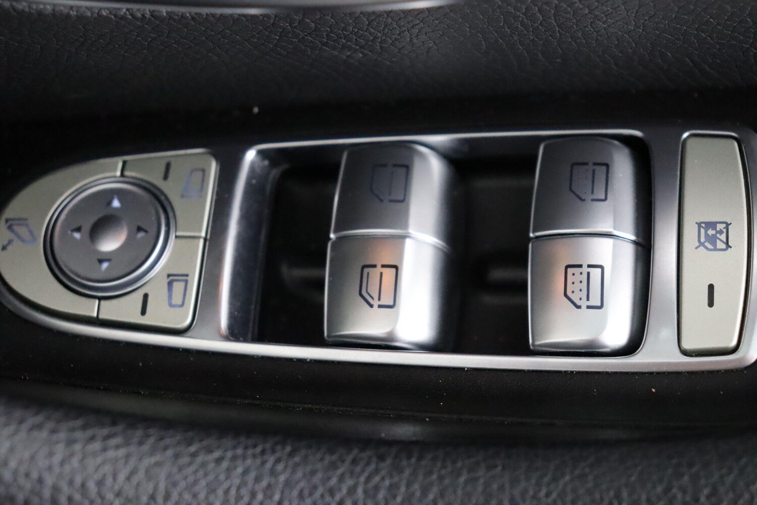 Used Mercedes-Benz E Class 2020 for sale - 78007405: Photo 21