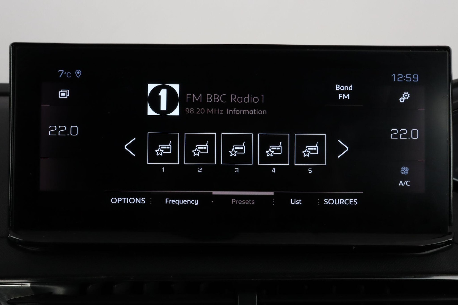 Used Peugeot 3008 2022 for sale - 77203388: Photo 29