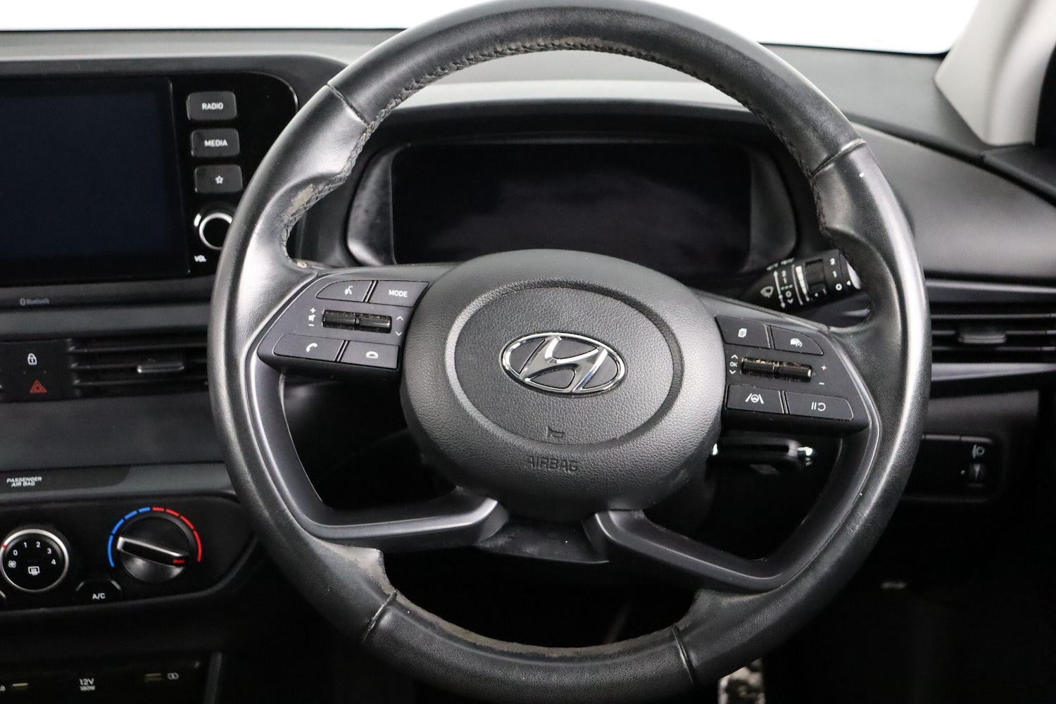 Used Hyundai BAYON 2022 for sale - 76976412: Photo 9