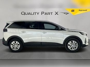 Used Peugeot 5008 2023 for sale - 75927752: Photo