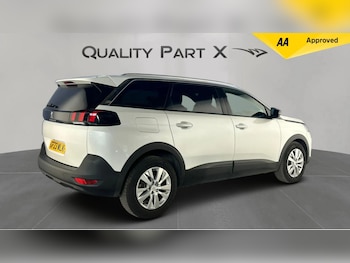 Used Peugeot 5008 2023 for sale - 75927752: Photo