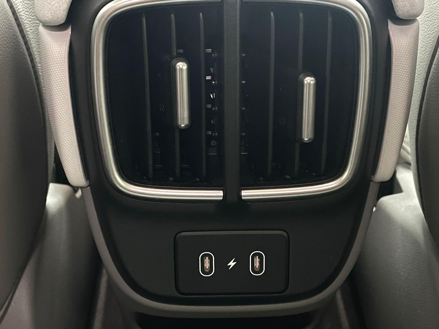 Used Hyundai IONIQ 6 2023 for sale - 76152994: Photo 15