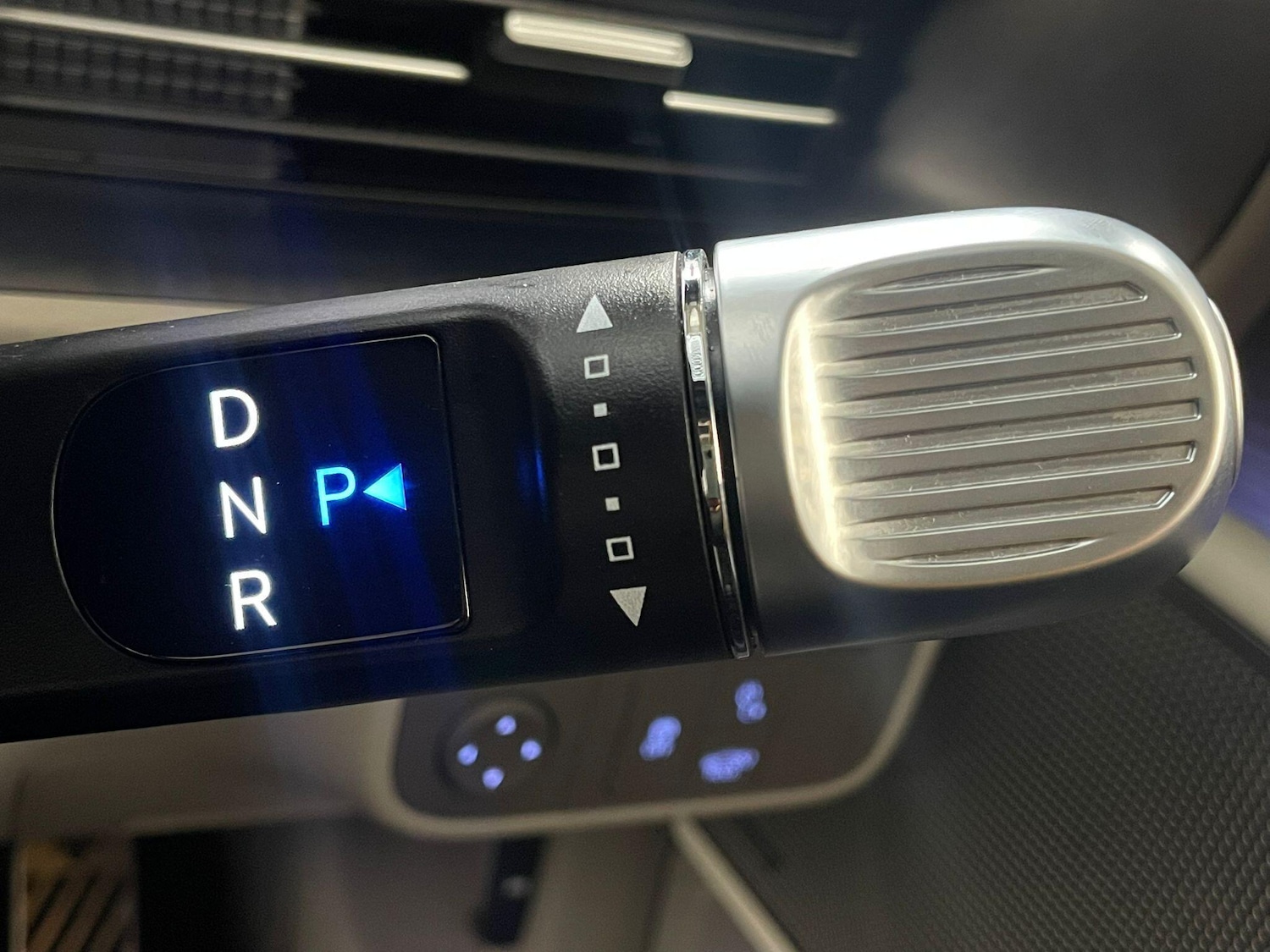 Used Hyundai IONIQ 6 2023 for sale - 76152994: Photo 18