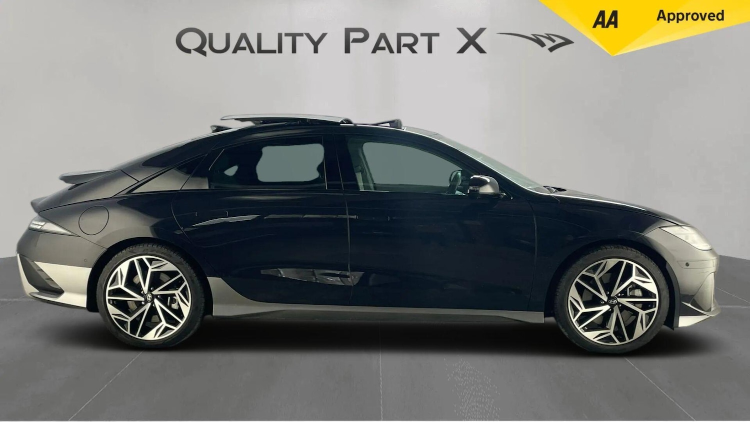 Used Hyundai IONIQ 6 2023 for sale - 76152994: Photo 2