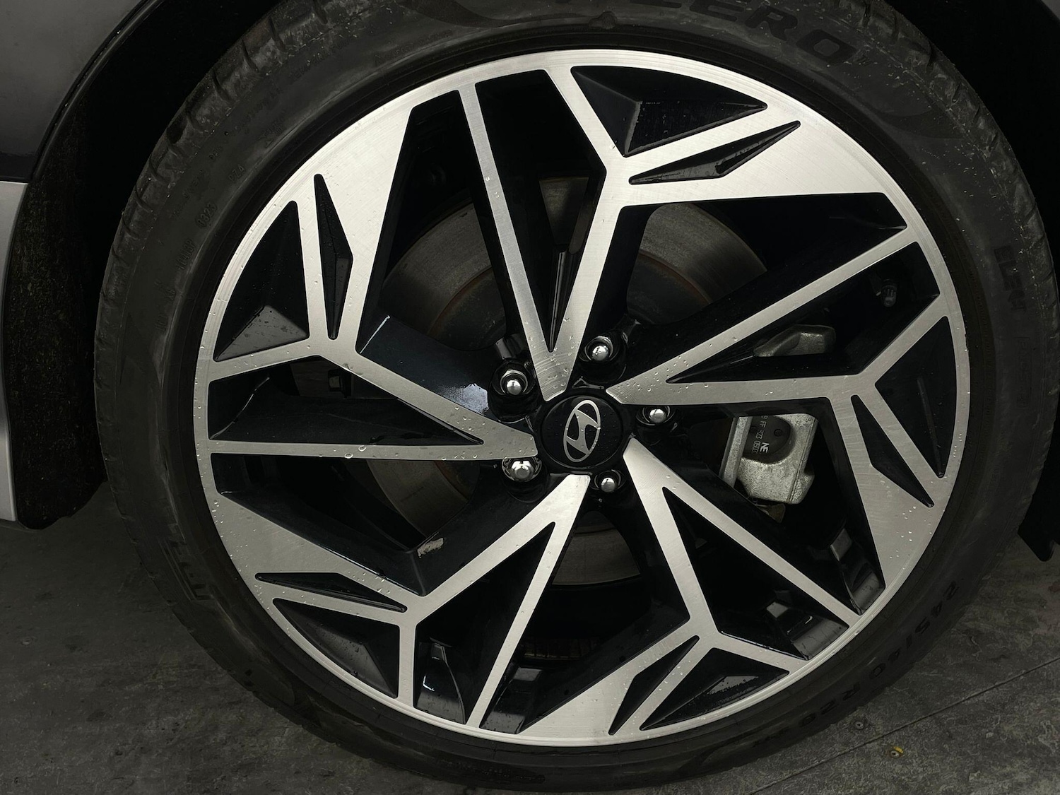 Used Hyundai IONIQ 6 2023 for sale - 76152994: Photo 25