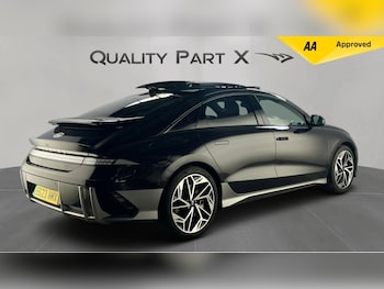 Used Hyundai IONIQ 6 2023 for sale - 76152994: Photo
