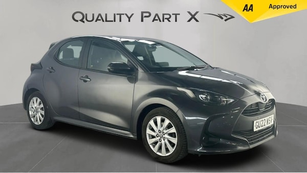 Used Toyota Yaris 2022 for sale - 75139380: Photo 1