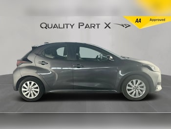 Used Toyota Yaris 2022 for sale - 75139380: Photo