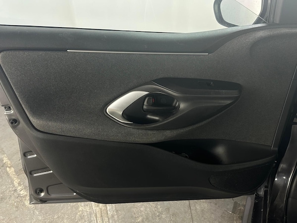 Used Toyota Yaris 2022 for sale - 75139380: Photo 31