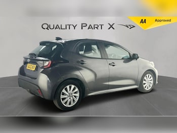 Used Toyota Yaris 2022 for sale - 75139380: Photo