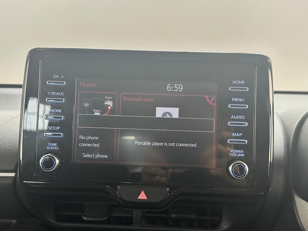 Used Toyota Yaris 2022 for sale - 75139380: Photo 40