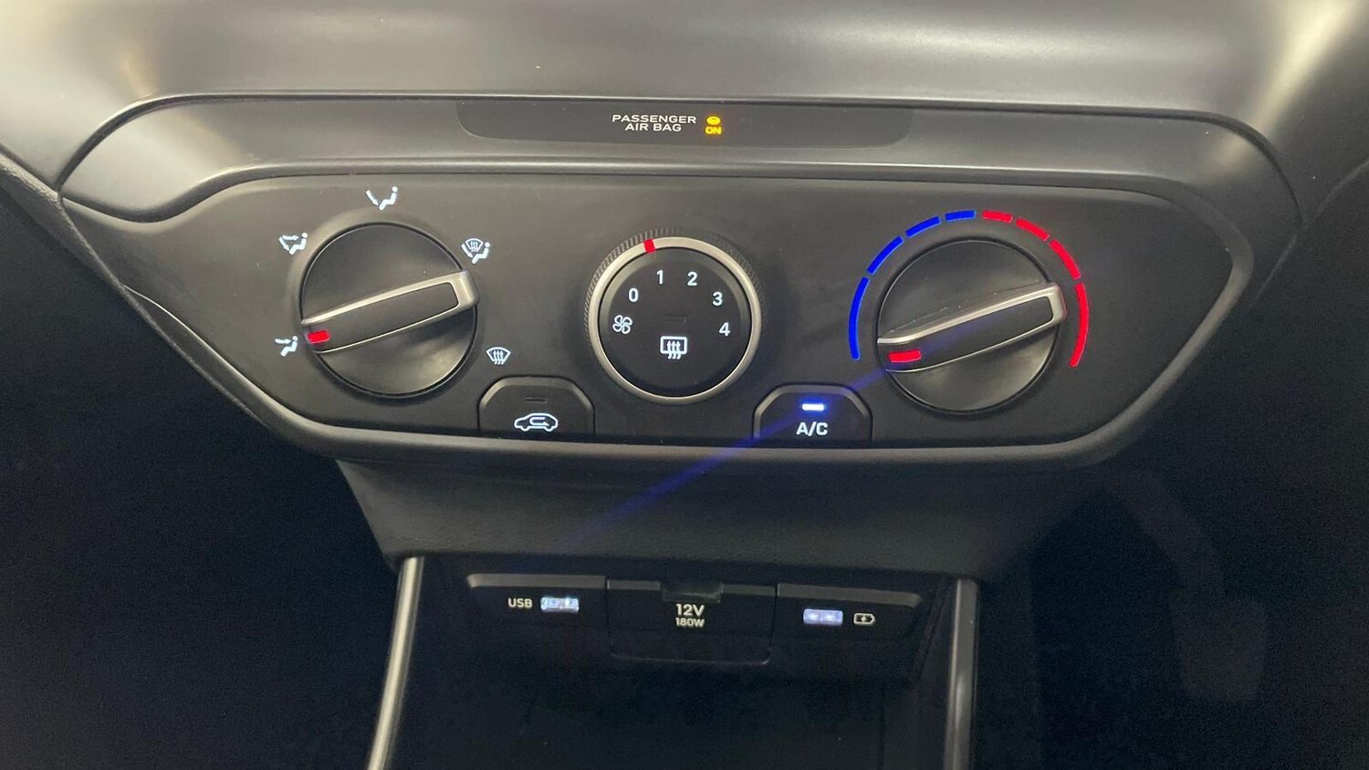 Used Hyundai i20 2022 for sale - 76013279: Photo 27