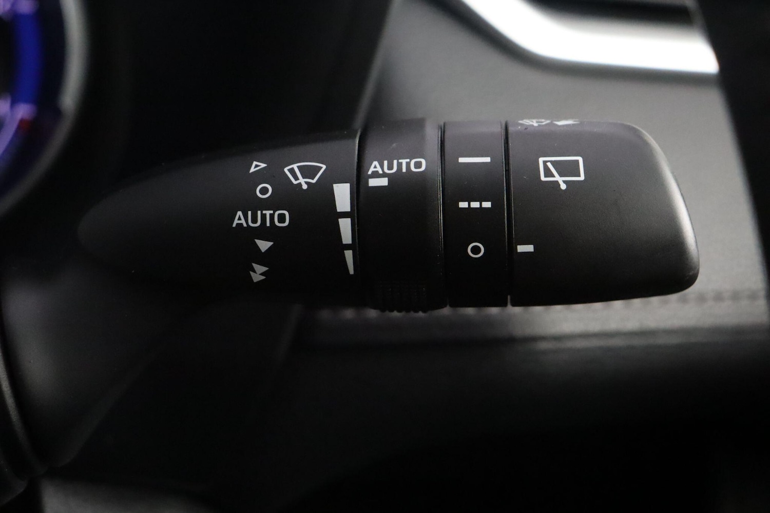 Used Toyota RAV4 2021 for sale - 76573358: Photo 19