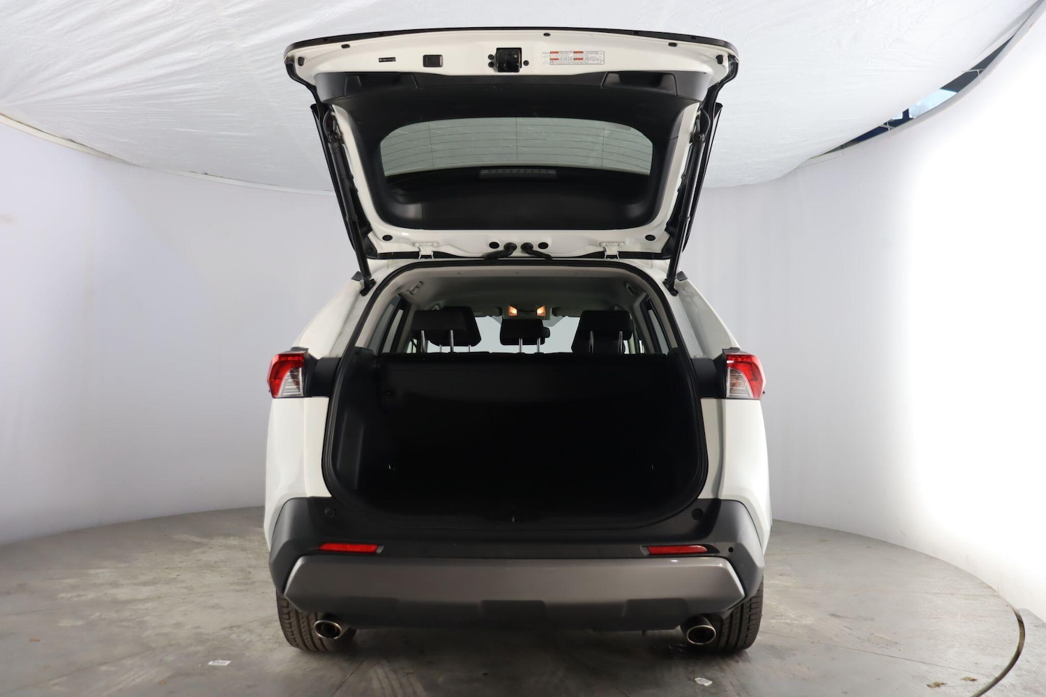 Used Toyota RAV4 2021 for sale - 76573358: Photo 45