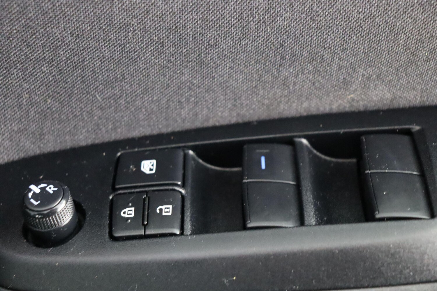 Used Toyota Yaris 2023 for sale - 78034963: Photo 17