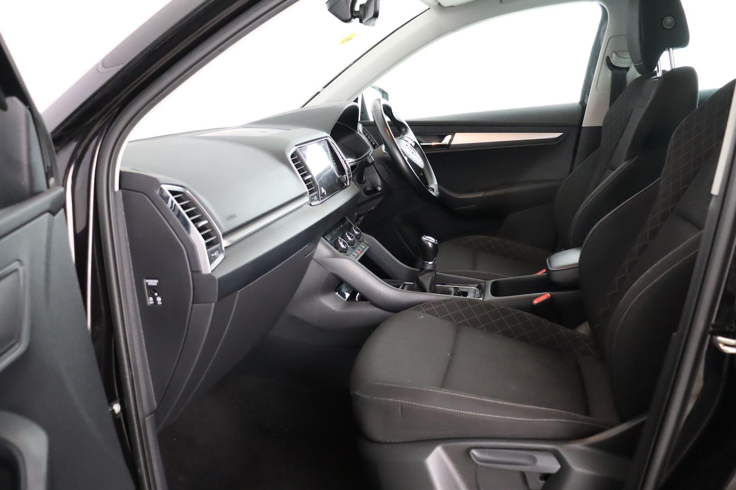 Used Skoda Karoq 2021 for sale - 77424669: Photo 15