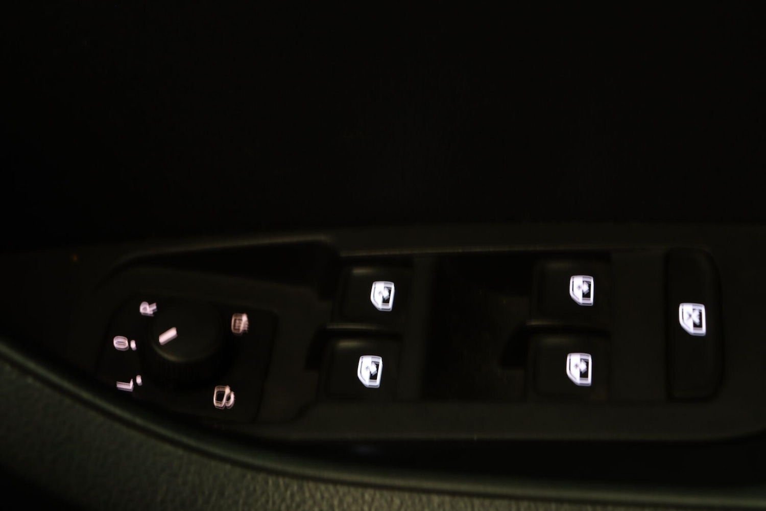 Used Skoda Karoq 2021 for sale - 77424669: Photo 17