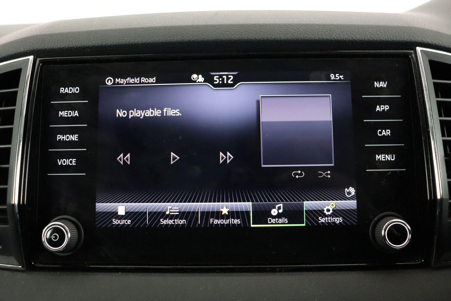 Used Skoda Karoq 2021 for sale - 77424669: Photo 33