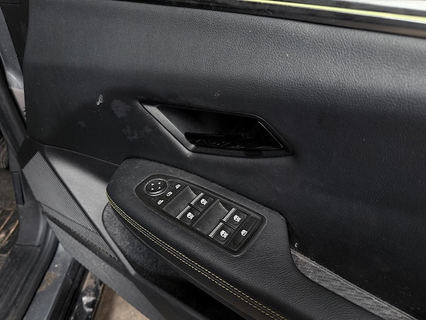 Used Renault Megane E Tech 2024 for sale - 74921595: Photo 18