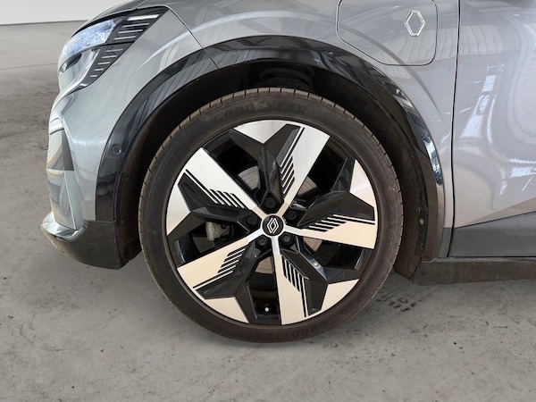 Used Renault Megane E Tech 2024 for sale - 74921595: Photo 31