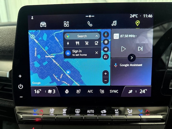 Used Renault Megane E Tech 2024 for sale - 74921595: Photo 46