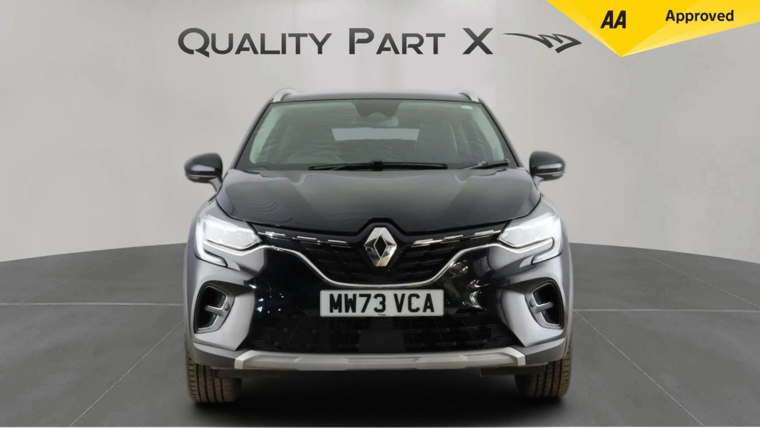 Used Renault Captur 2023 for sale - 77909440: Photo 2